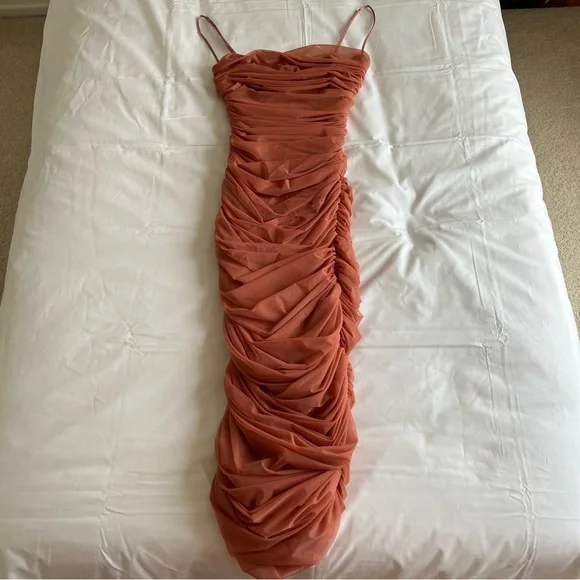 House of CB Sirene Antique Rose Gathered Organza Mesh Midi Dress - Picture 7 of 8